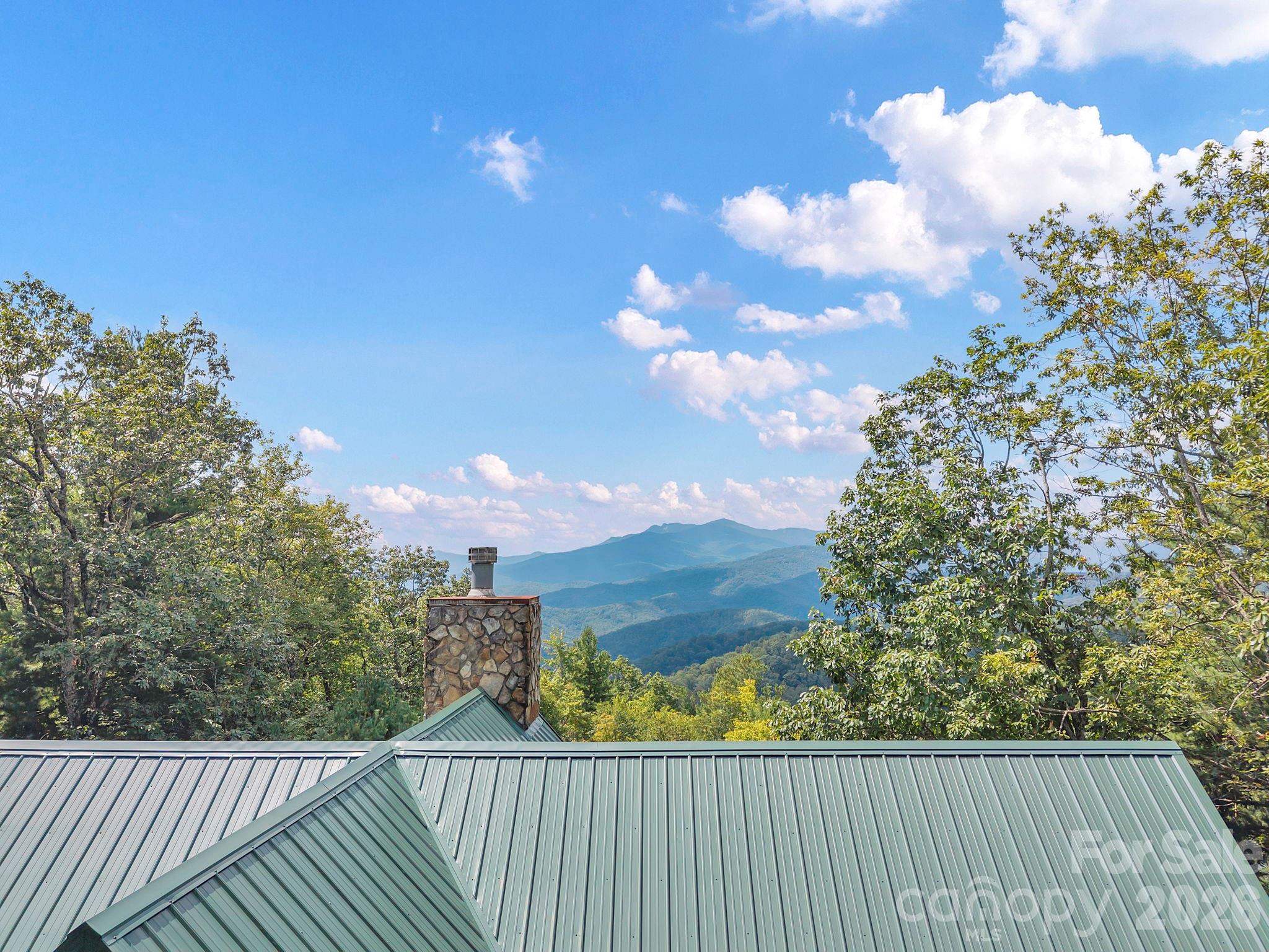 4880 Nightingale Lane Property Photo 10