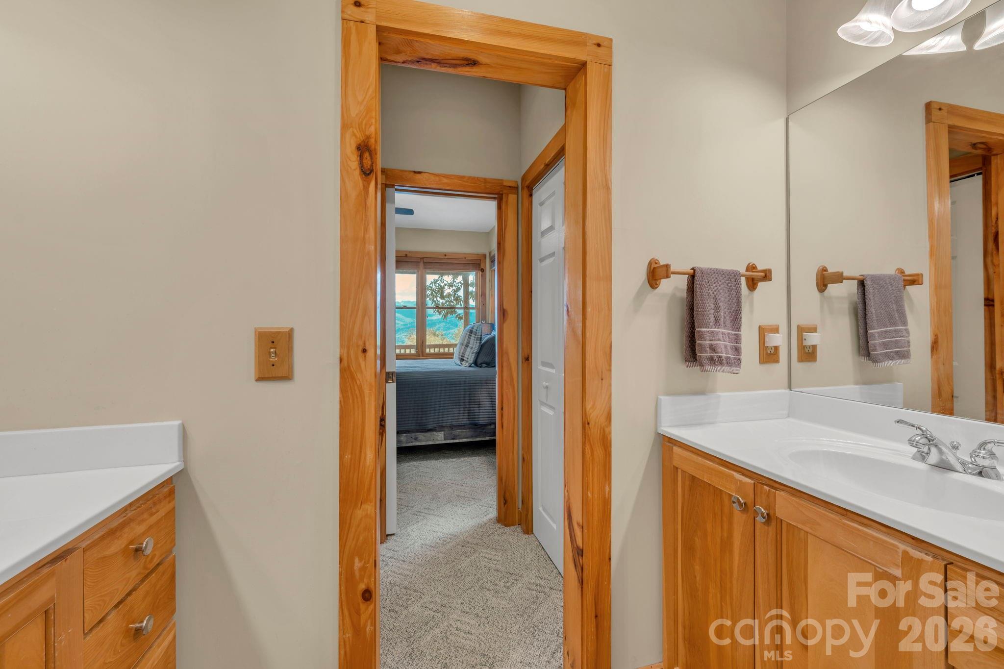 4880 Nightingale Lane Property Photo 35