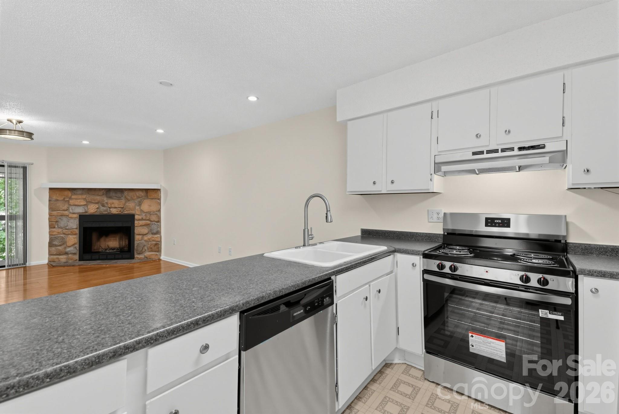405 Harbison Boulevard 127 Property Photo 6