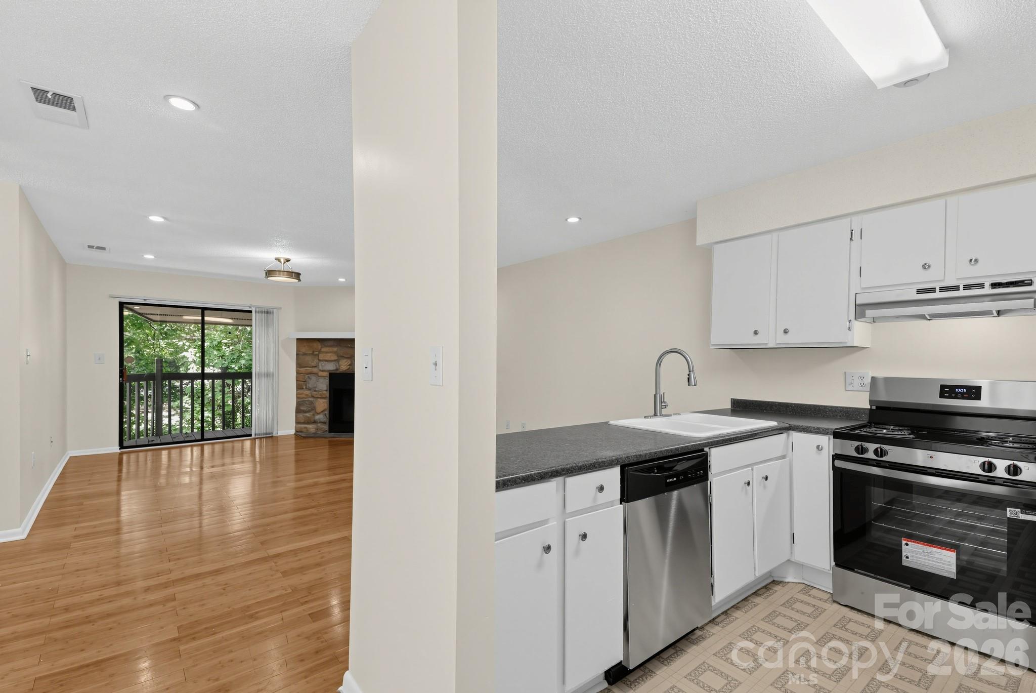 405 Harbison Boulevard 127 Property Photo 7