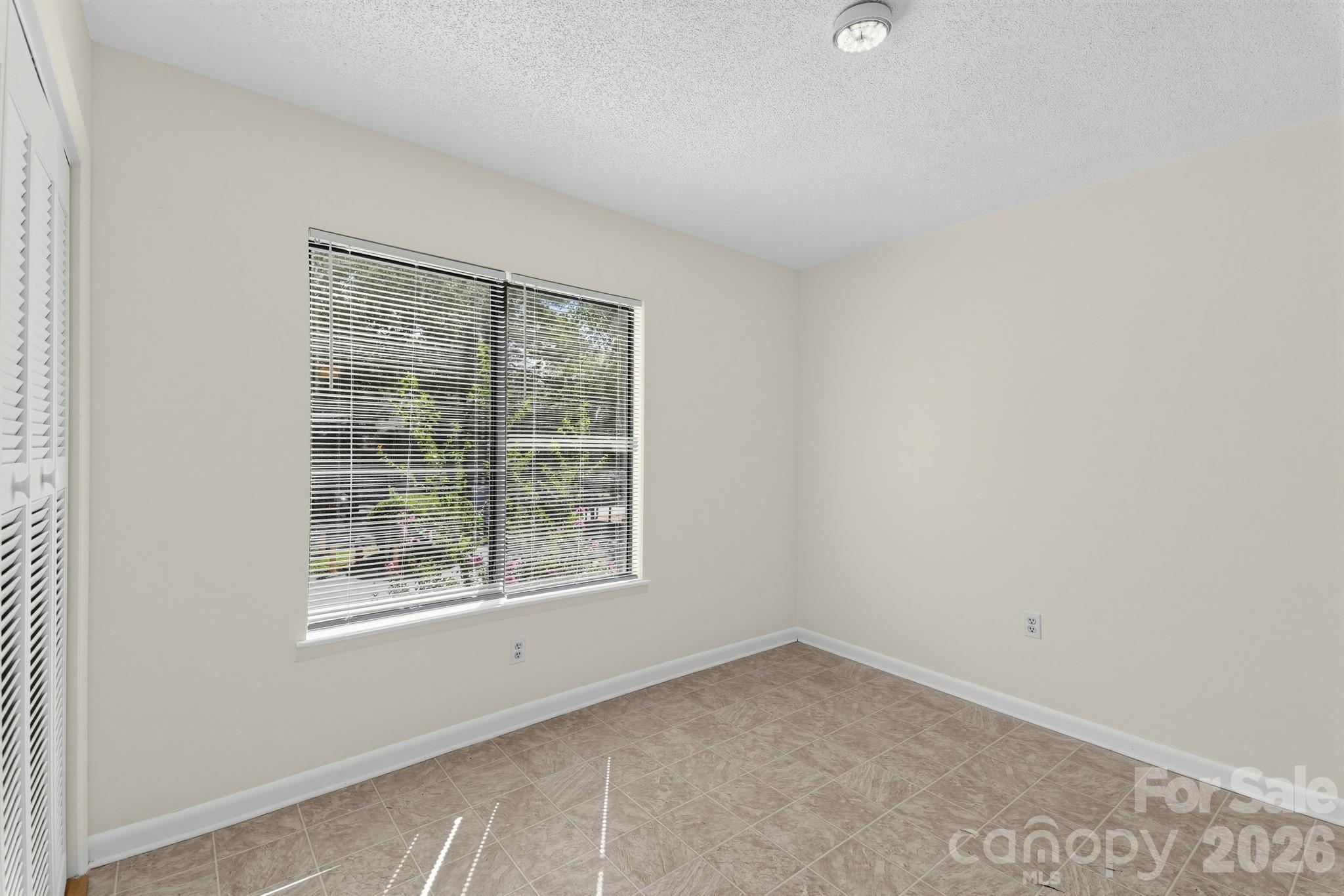 405 Harbison Boulevard 127 Property Photo 9