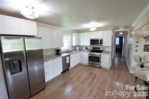 902 Carmel Drive Property Photo 8