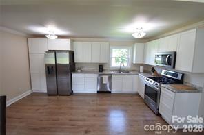 902 Carmel Drive Property Photo 9
