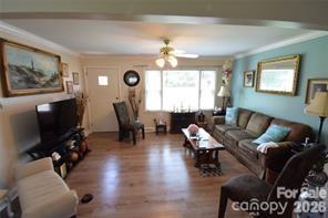 902 Carmel Drive Property Photo 10