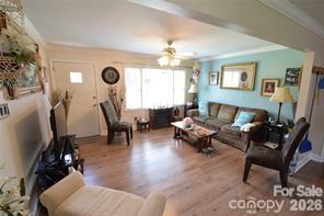 902 Carmel Drive Property Photo 11