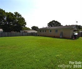 902 Carmel Drive Property Photo 25