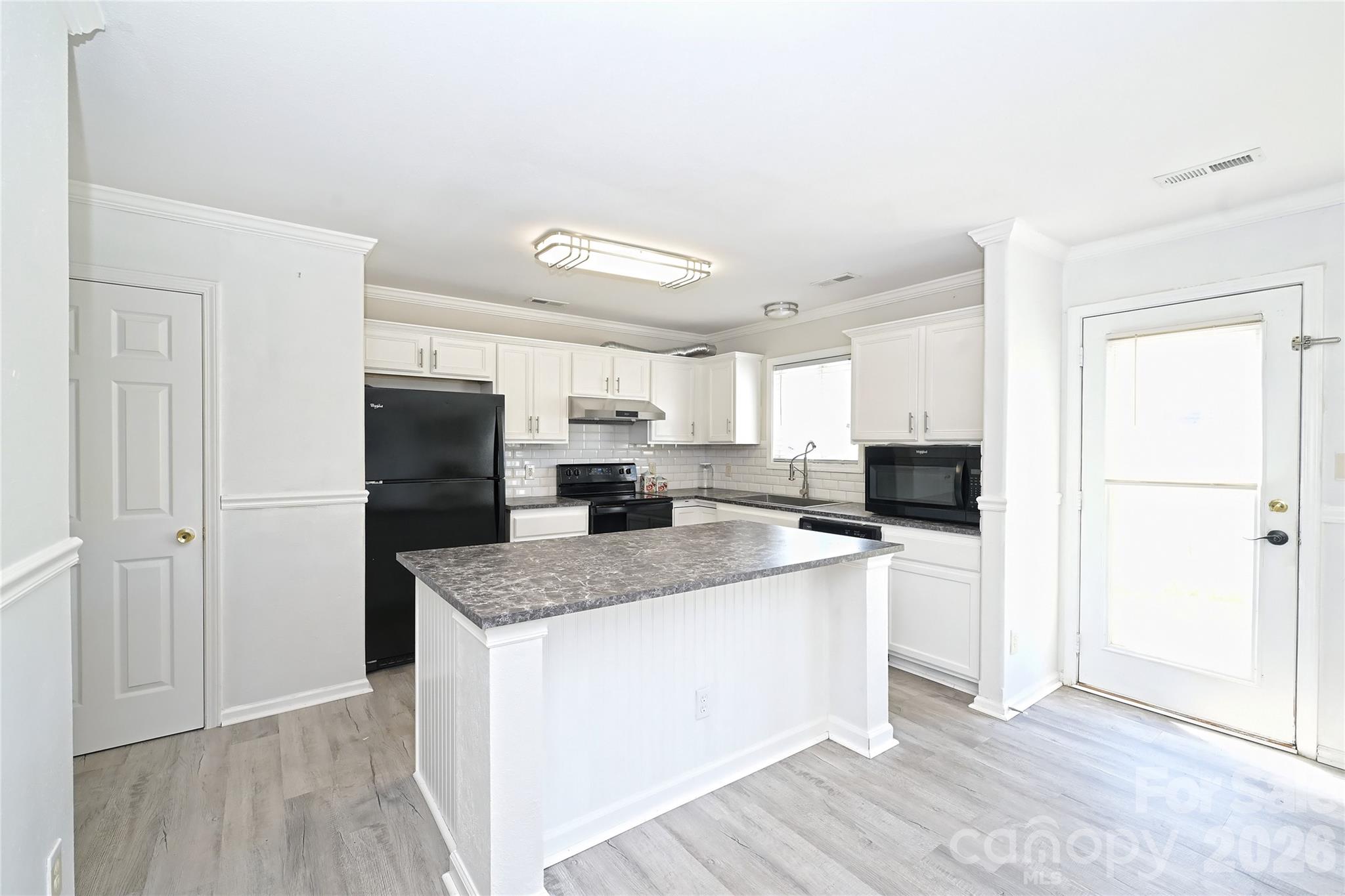 7310 Fig Lane Property Photo 6