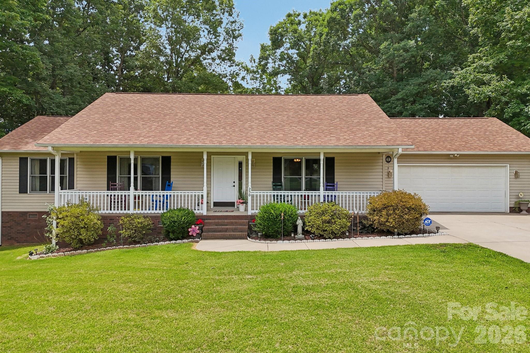 250 Rumple Hill Drive Property Photo 1