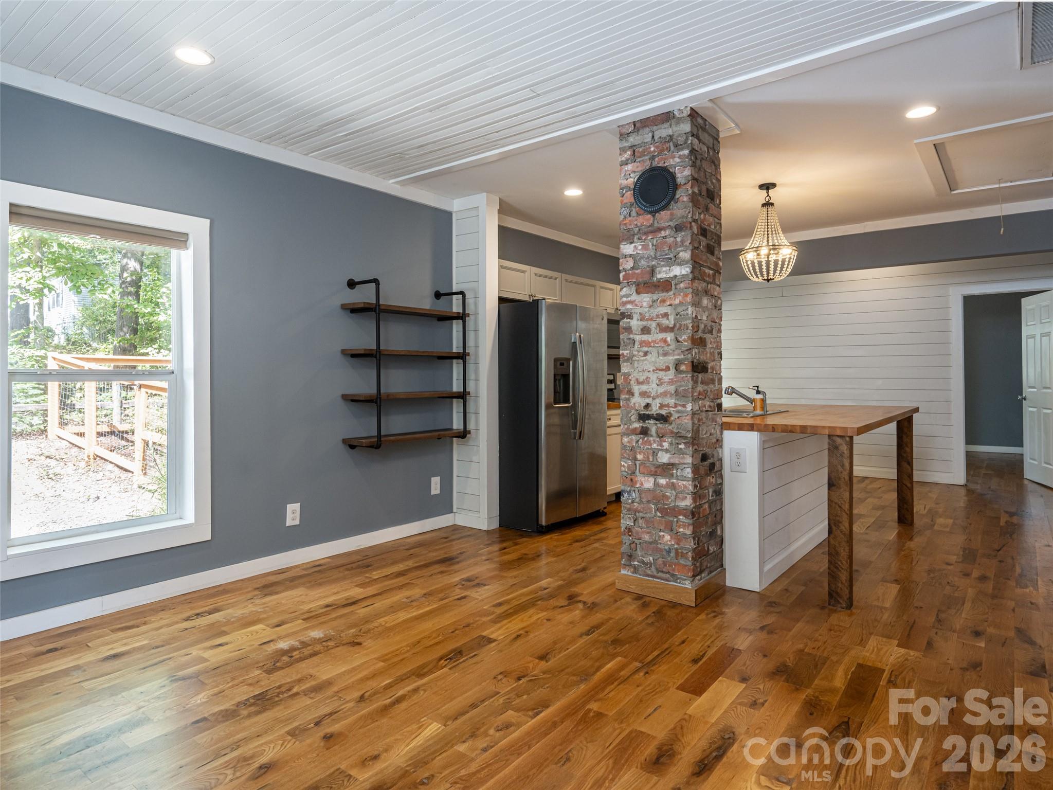 306 Mccoy Cove Road Property Photo 4