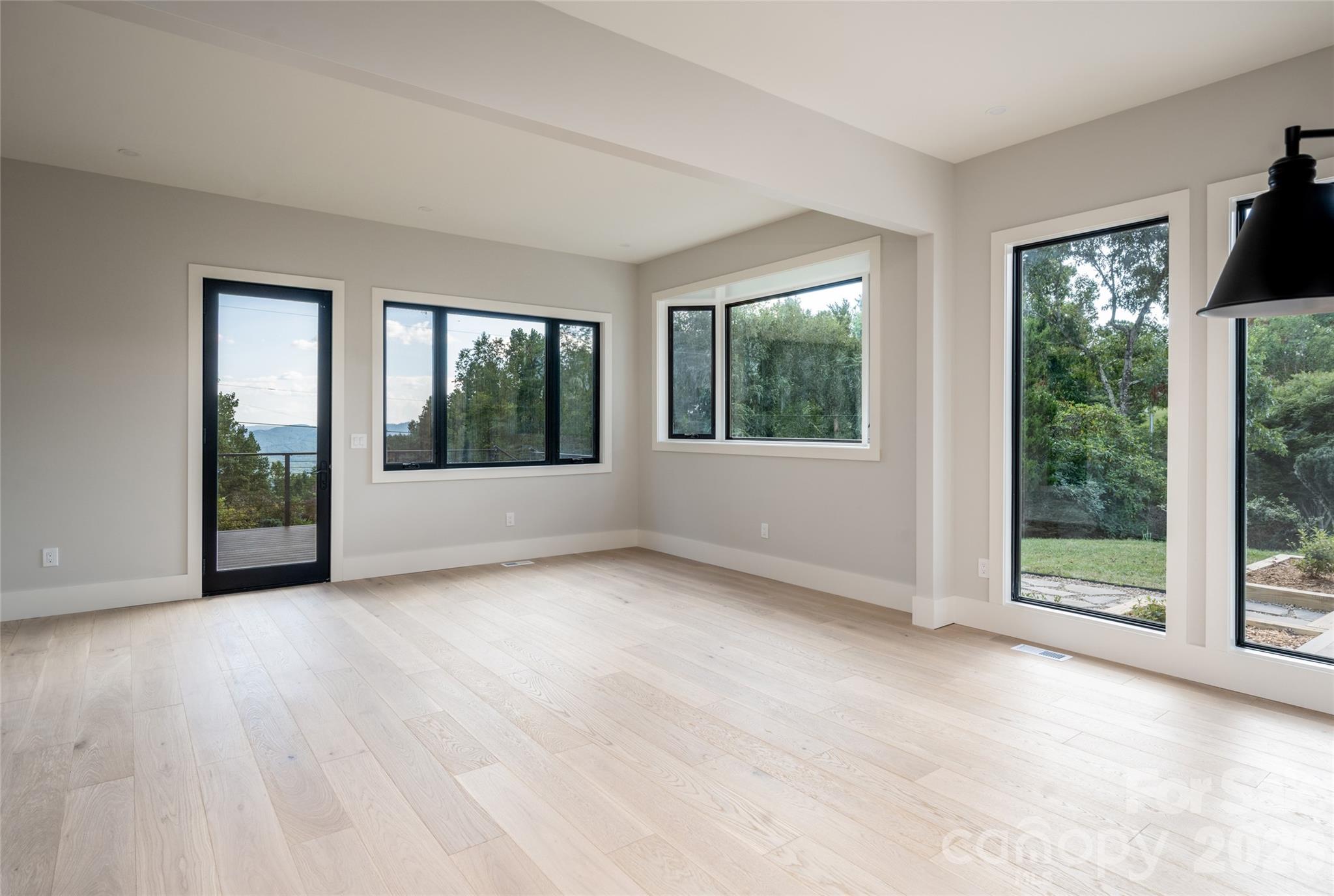 5 Meadow Ridge Drive Property Photo 24