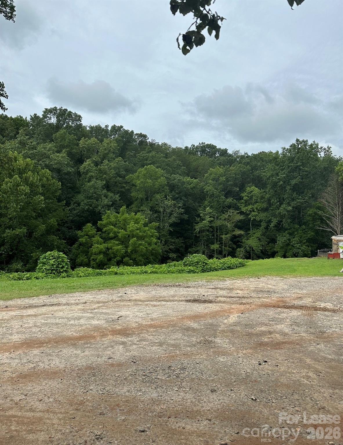 1060 Old Ballpark Road Property Photo 3