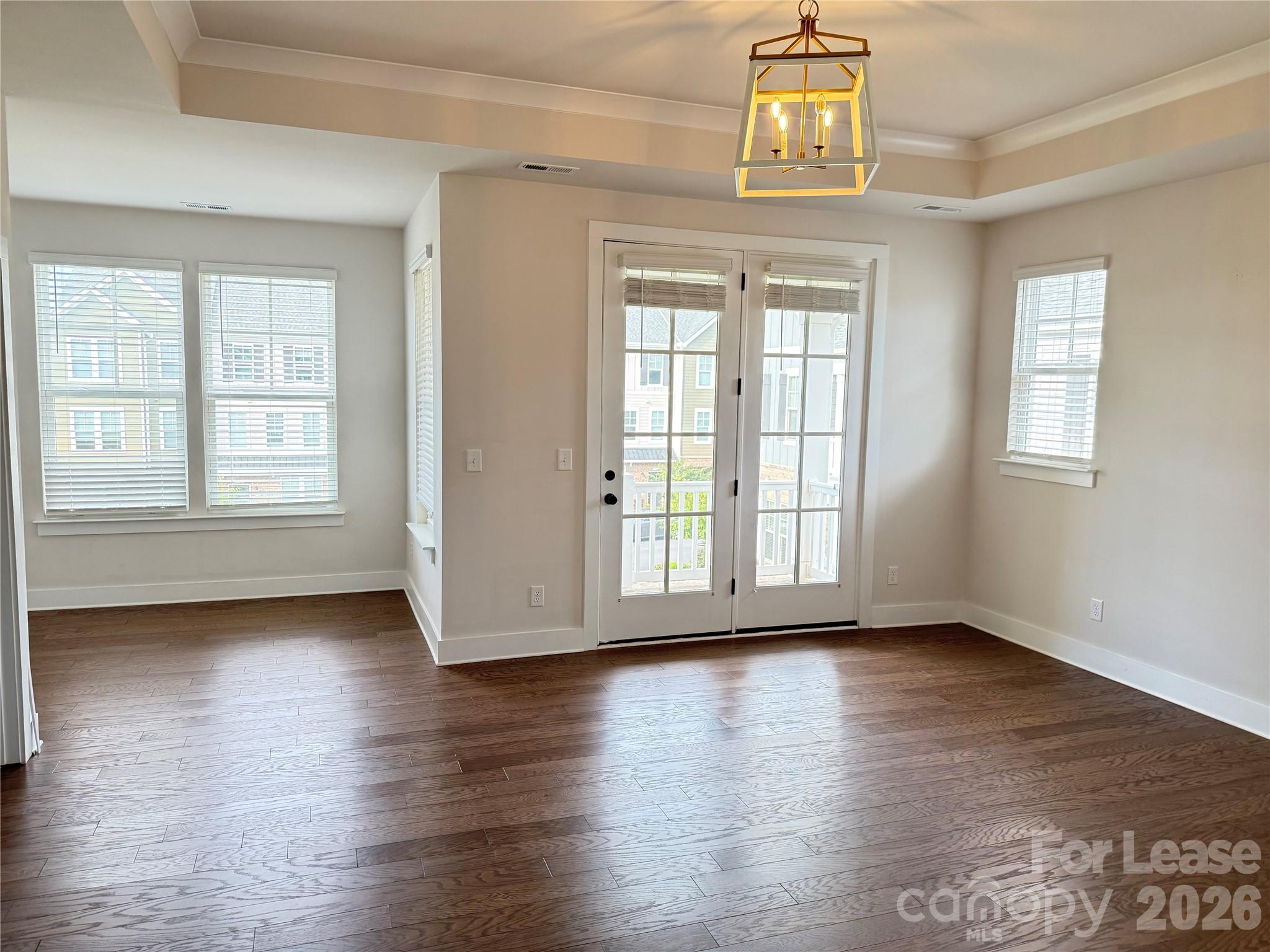 412 Hyco Court Property Photo 9