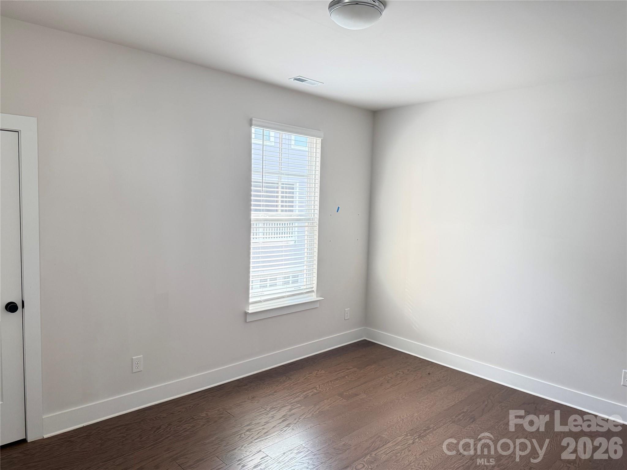 412 Hyco Court Property Photo 18