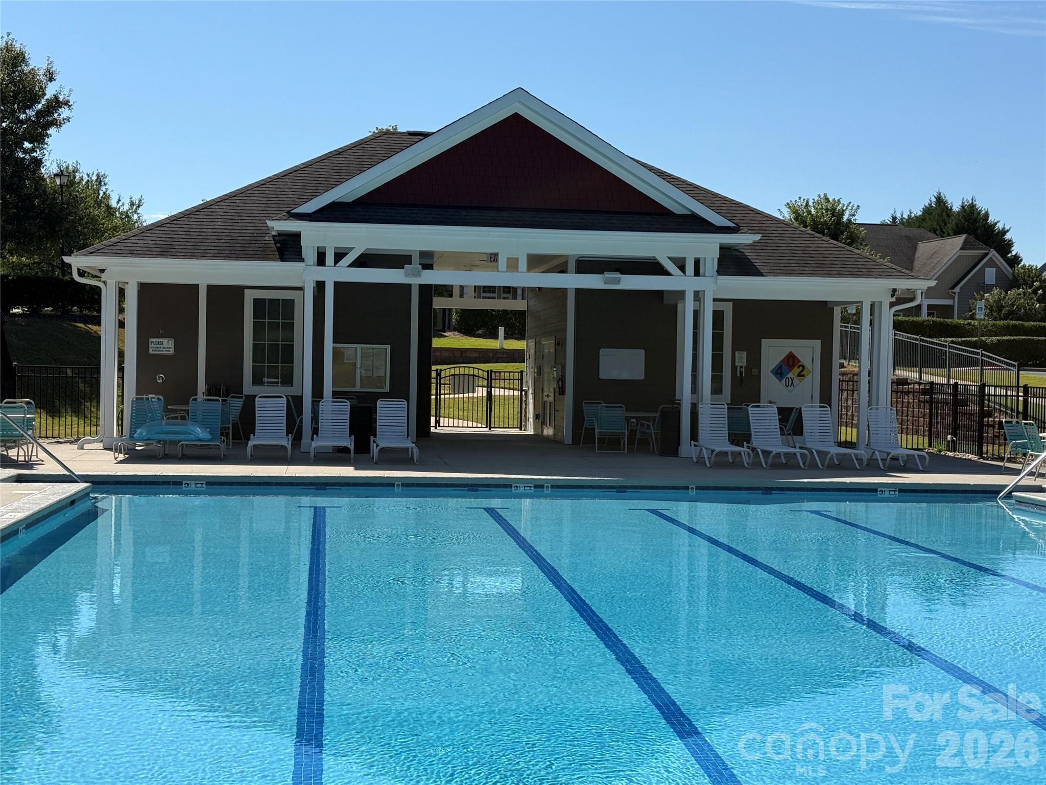 7021 Woodsbay Lane Property Photo 2