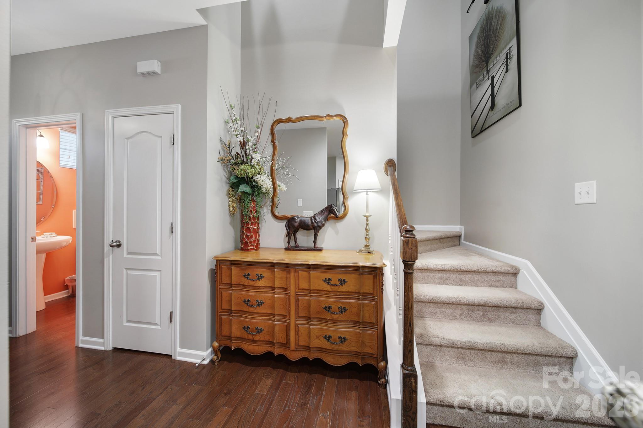 7021 Woodsbay Lane Property Photo 13