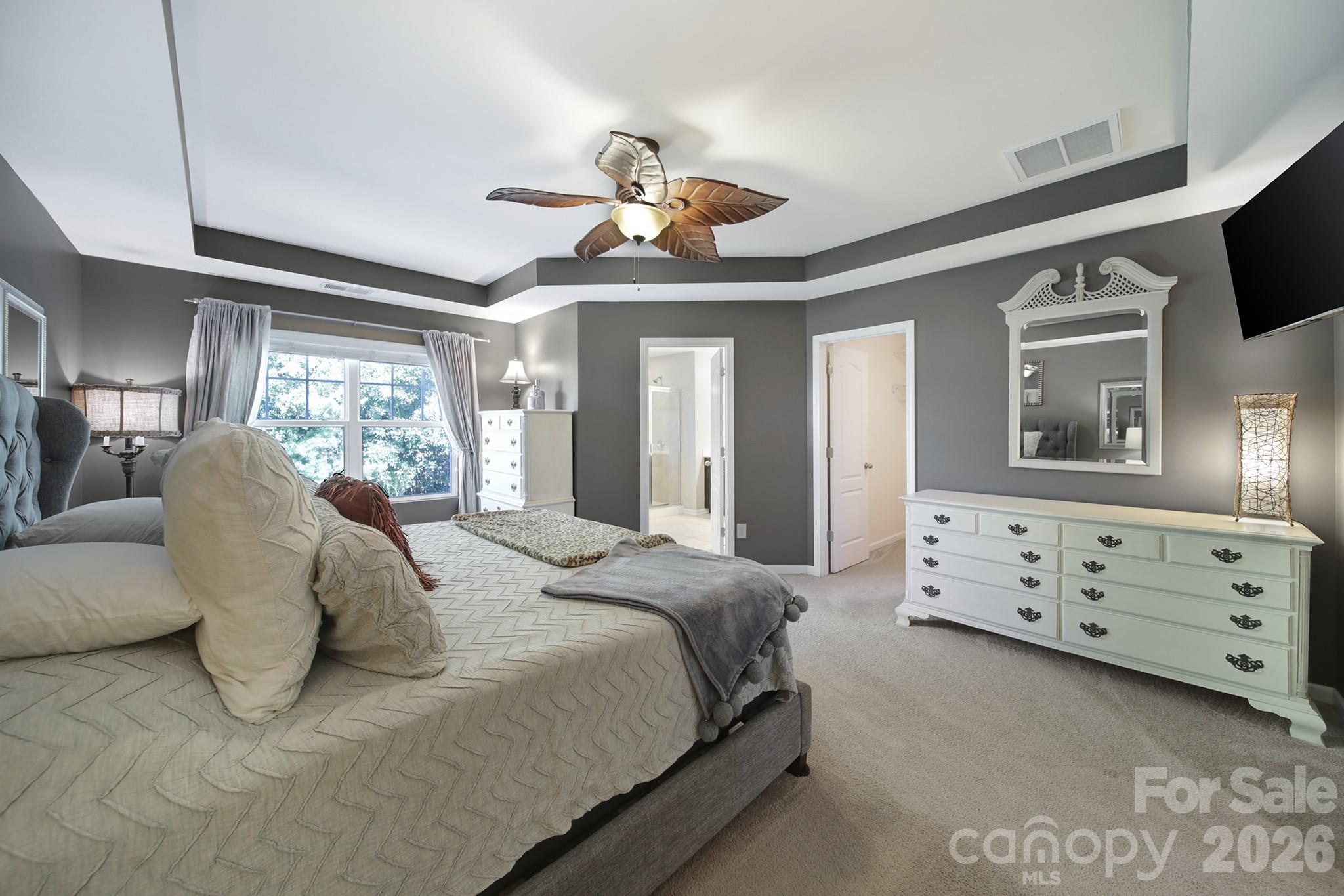 7021 Woodsbay Lane Property Photo 16
