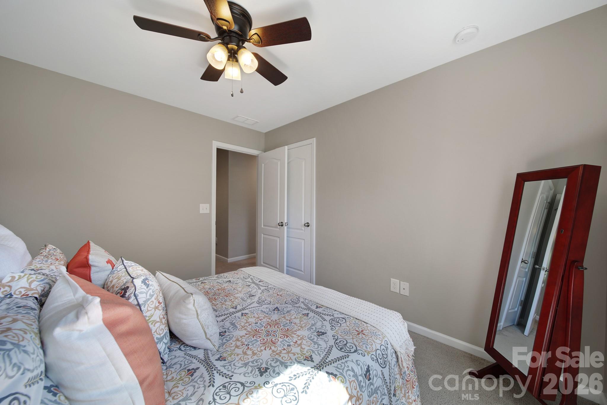 7021 Woodsbay Lane Property Photo 20