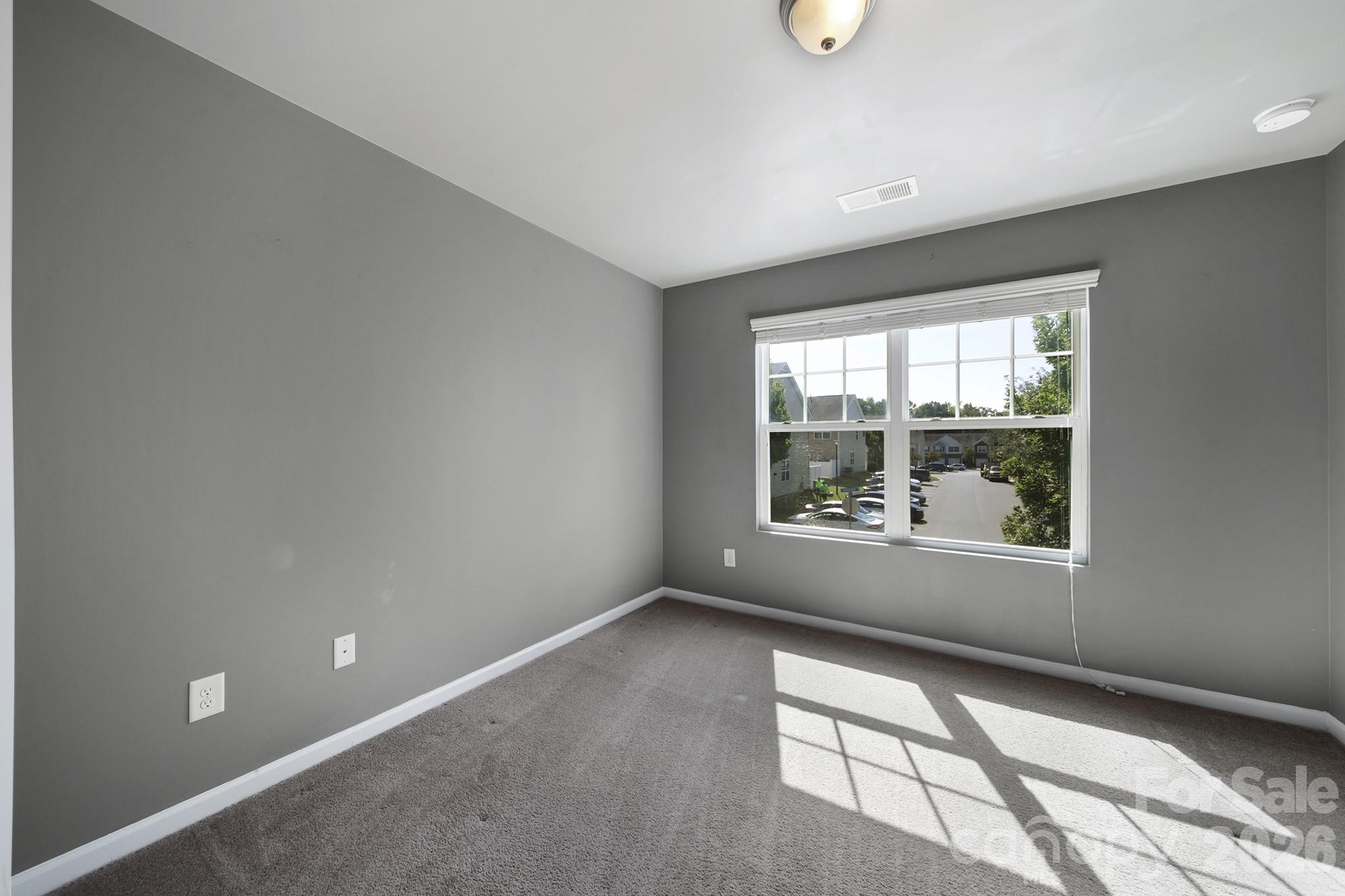 7021 Woodsbay Lane Property Photo 21