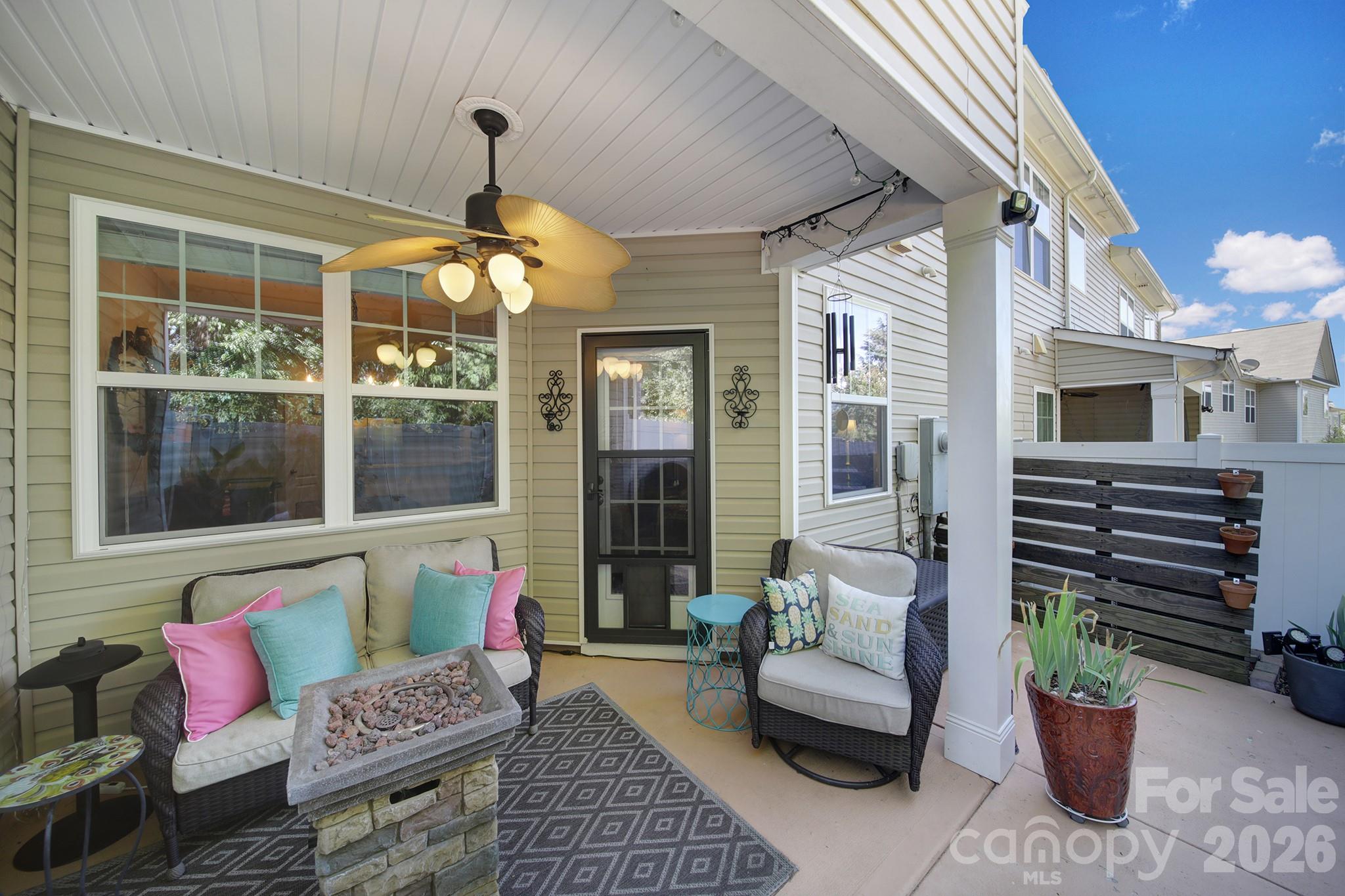 7021 Woodsbay Lane Property Photo 25