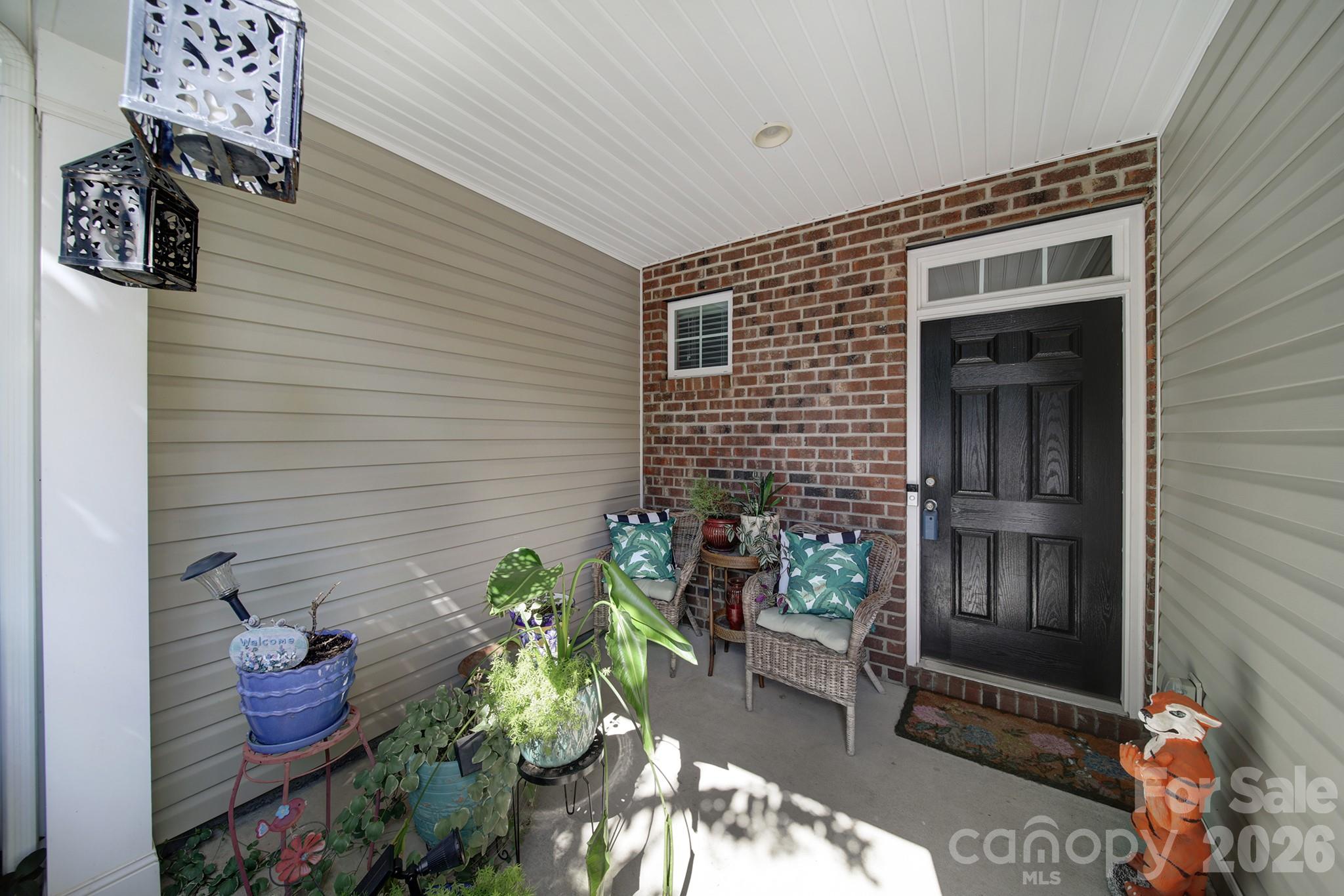 7021 Woodsbay Lane Property Photo 29