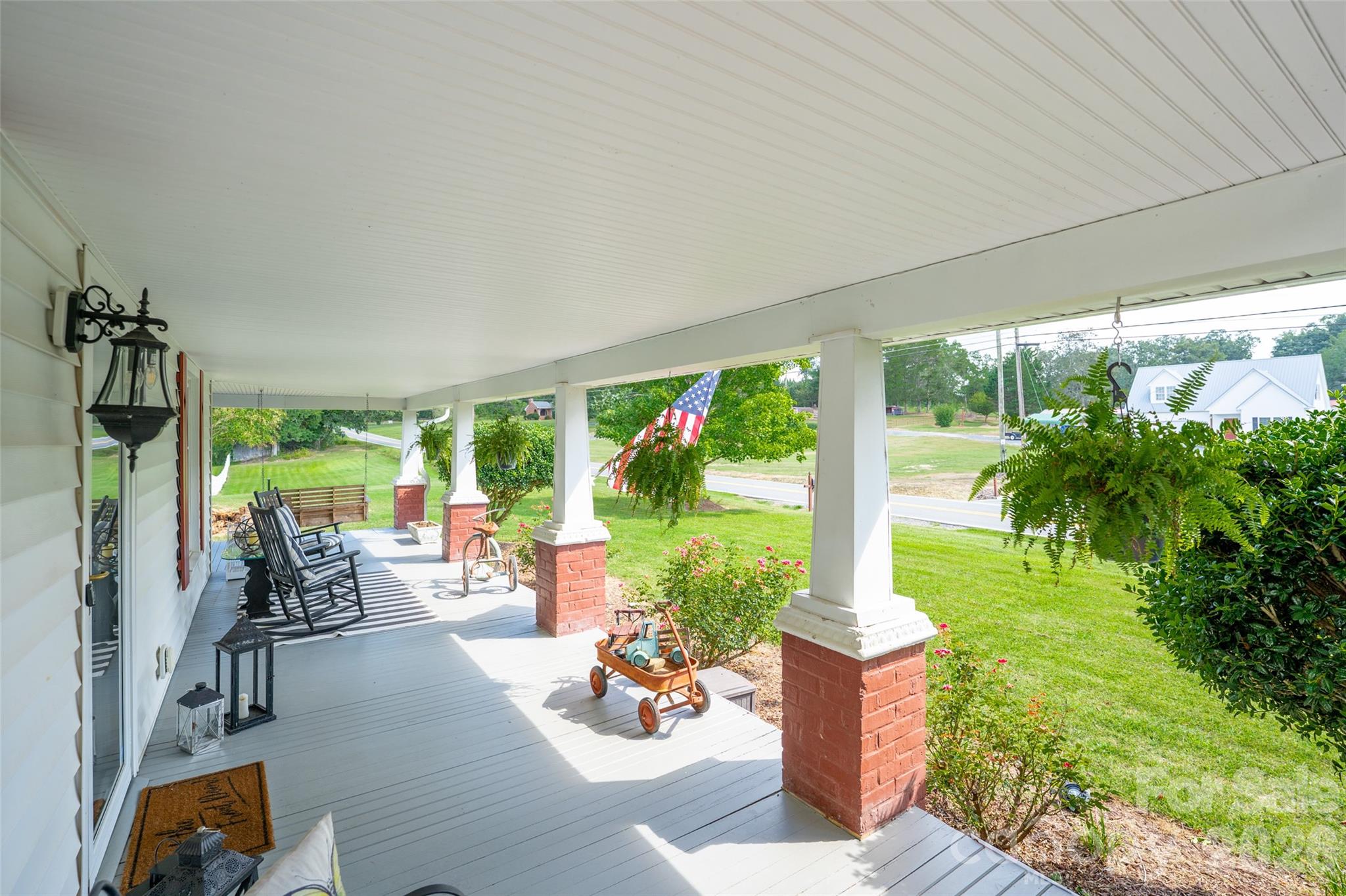 1186 Denton Road Property Photo 2