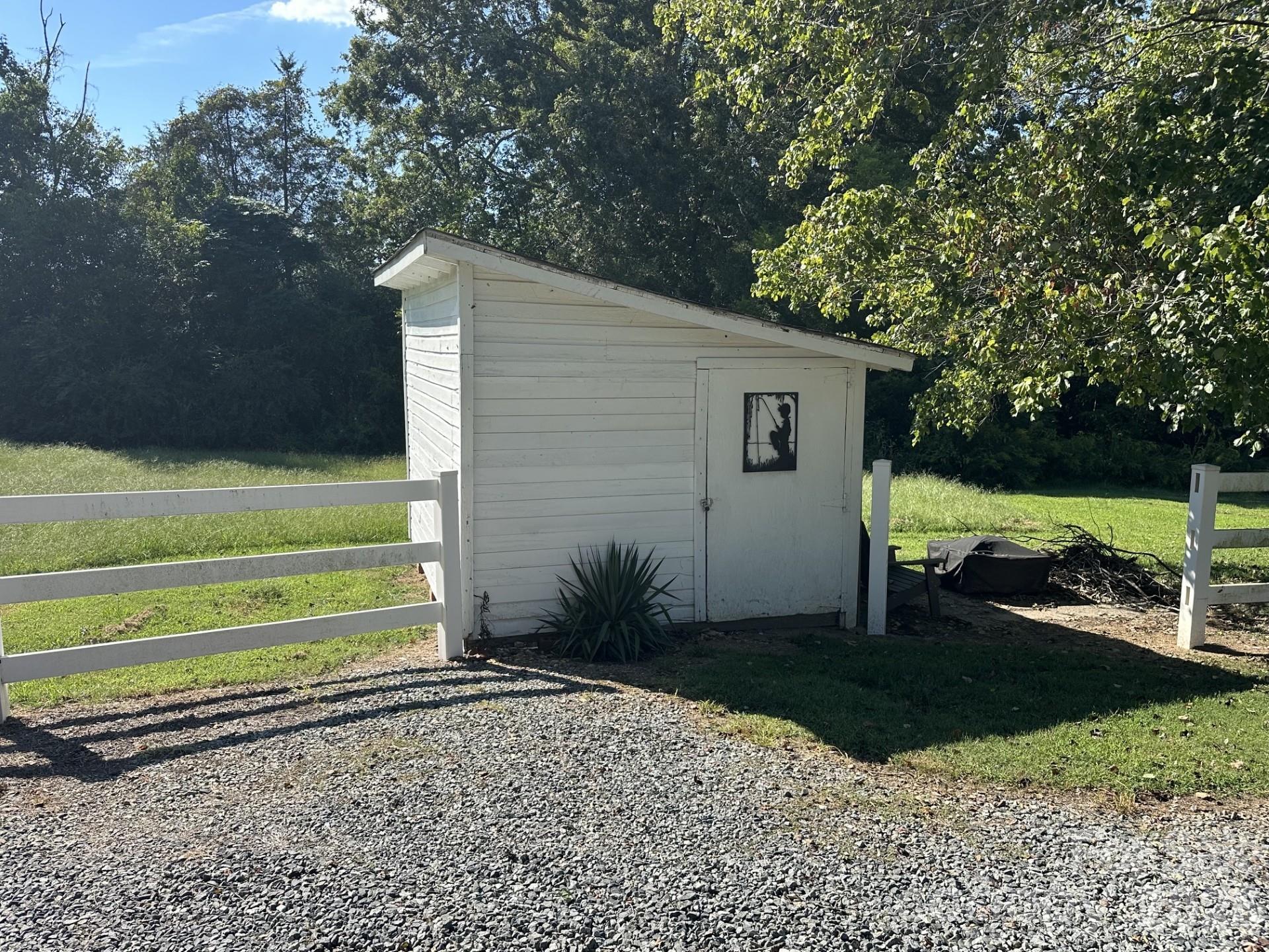 1186 Denton Road Property Photo 37