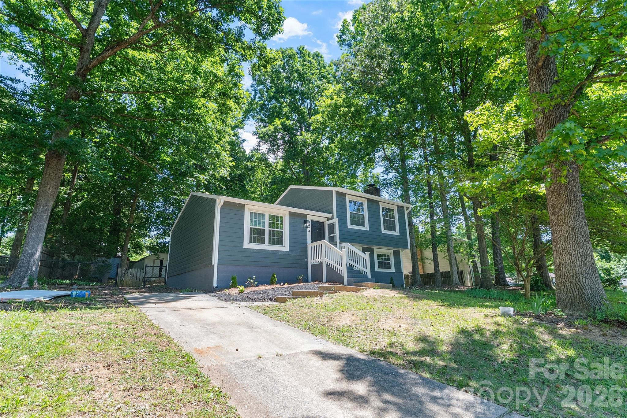 8424 Othello Place Property Photo 4
