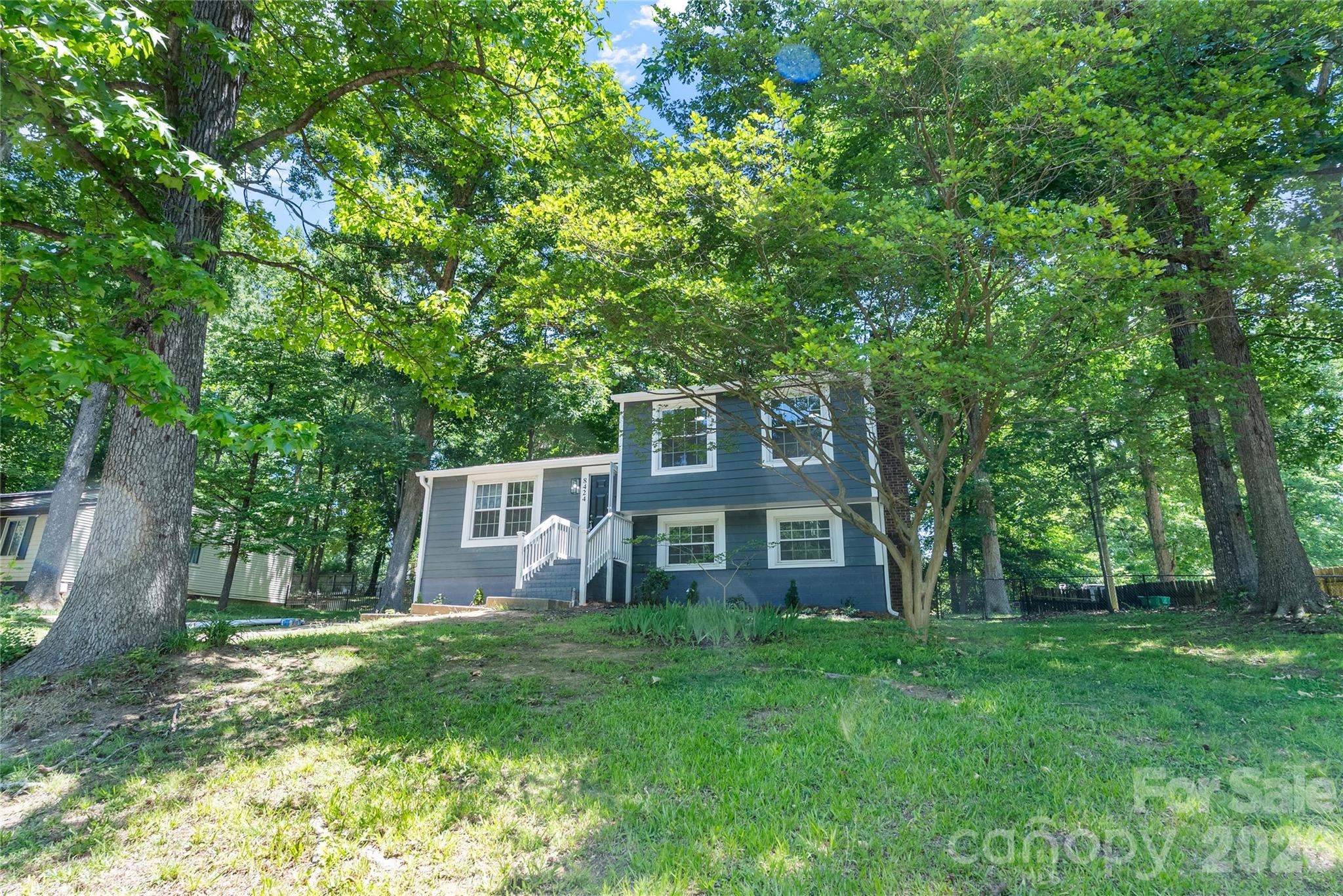 8424 Othello Place Property Photo 5
