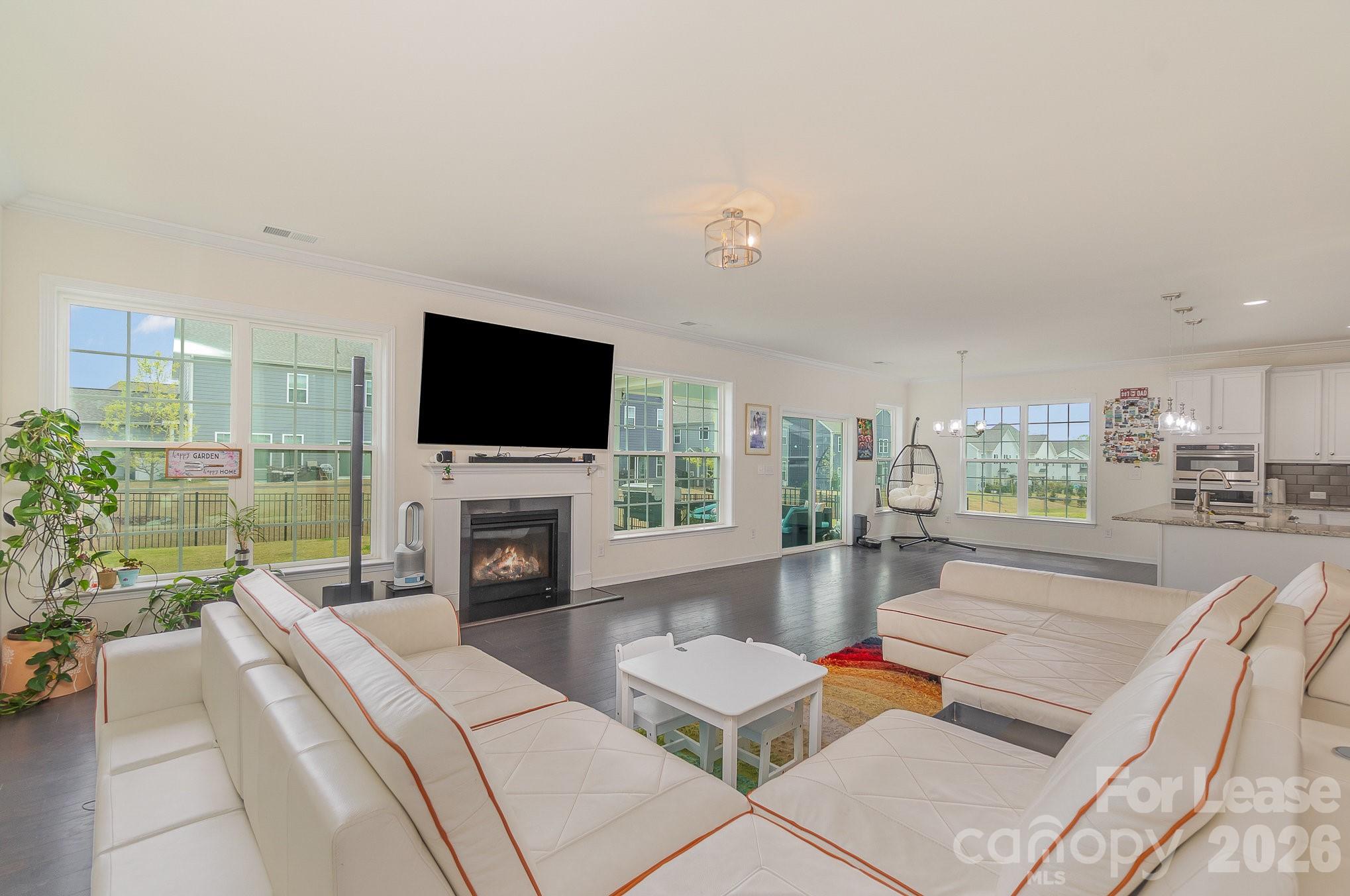 4423896 Property Photo 8