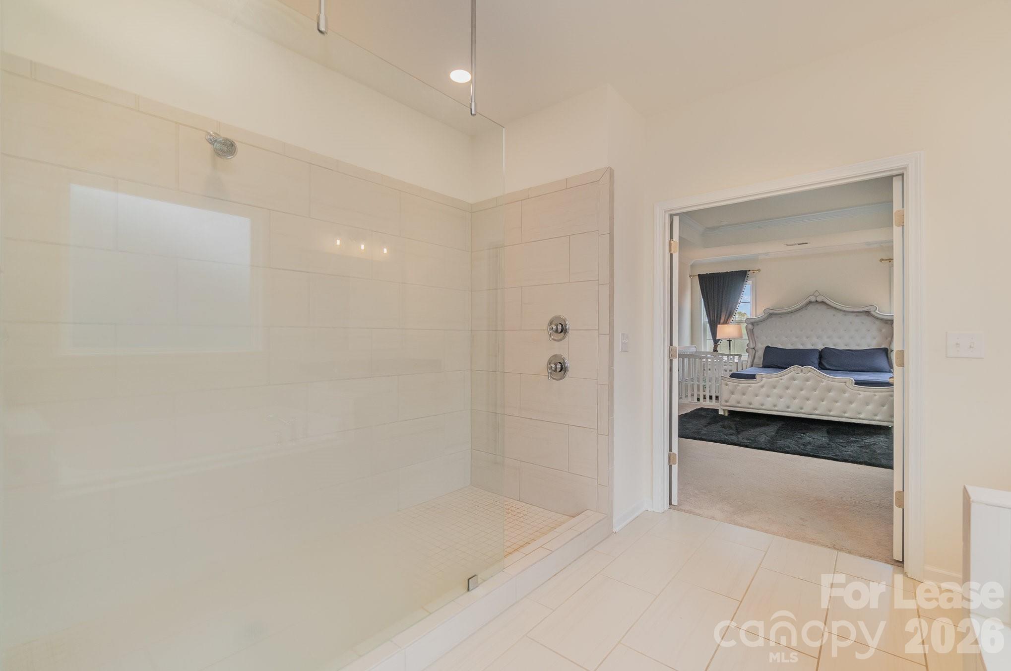 4423896 Property Photo 24