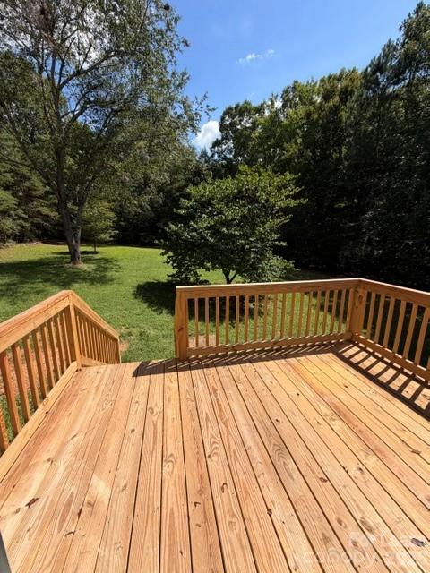 5180 Branchside Drive Property Photo 7