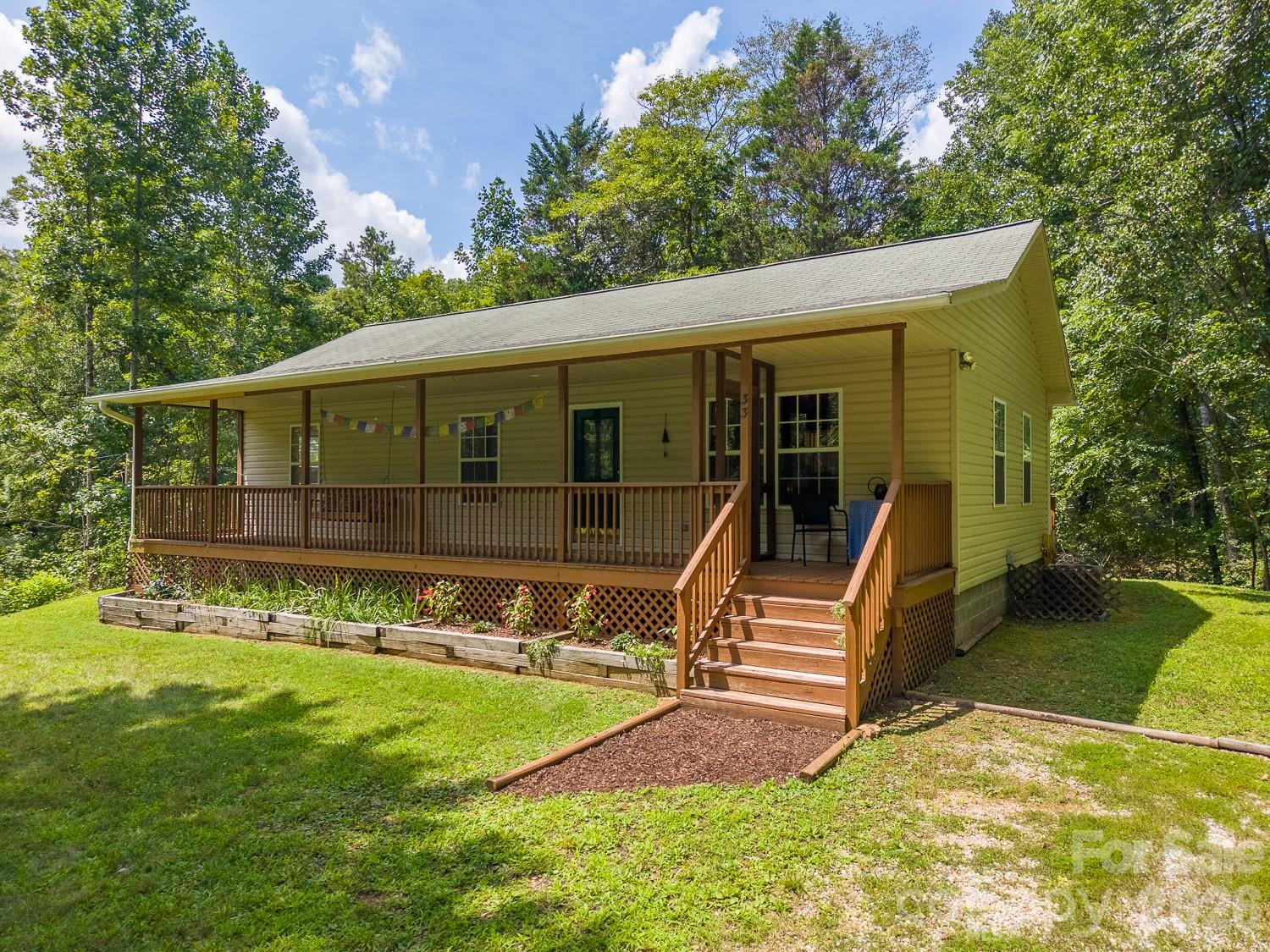 33 E H Bailey Road Property Photo 2