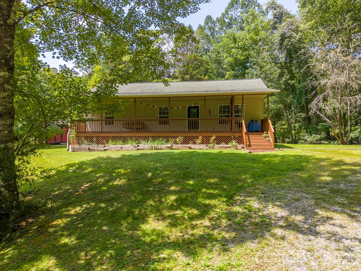 33 E H Bailey Road Property Photo 3