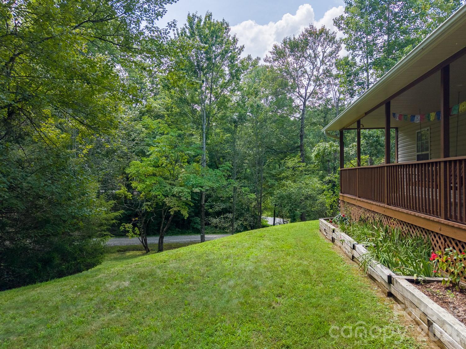 33 E H Bailey Road Property Photo 5