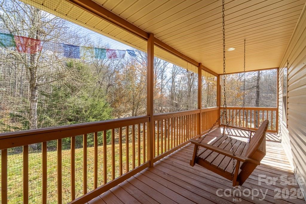 33 E H Bailey Road Property Photo 8
