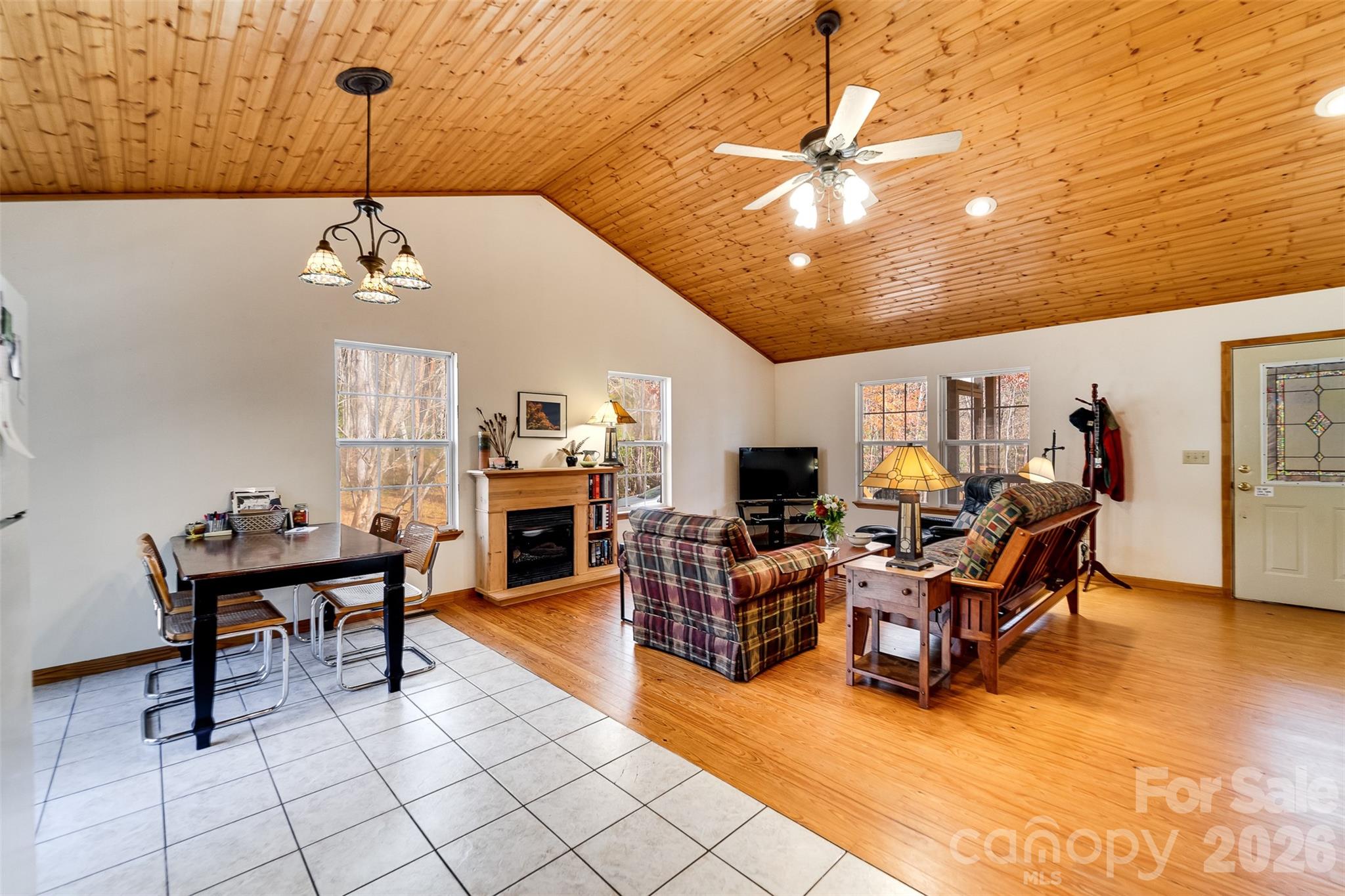 33 E H Bailey Road Property Photo 15