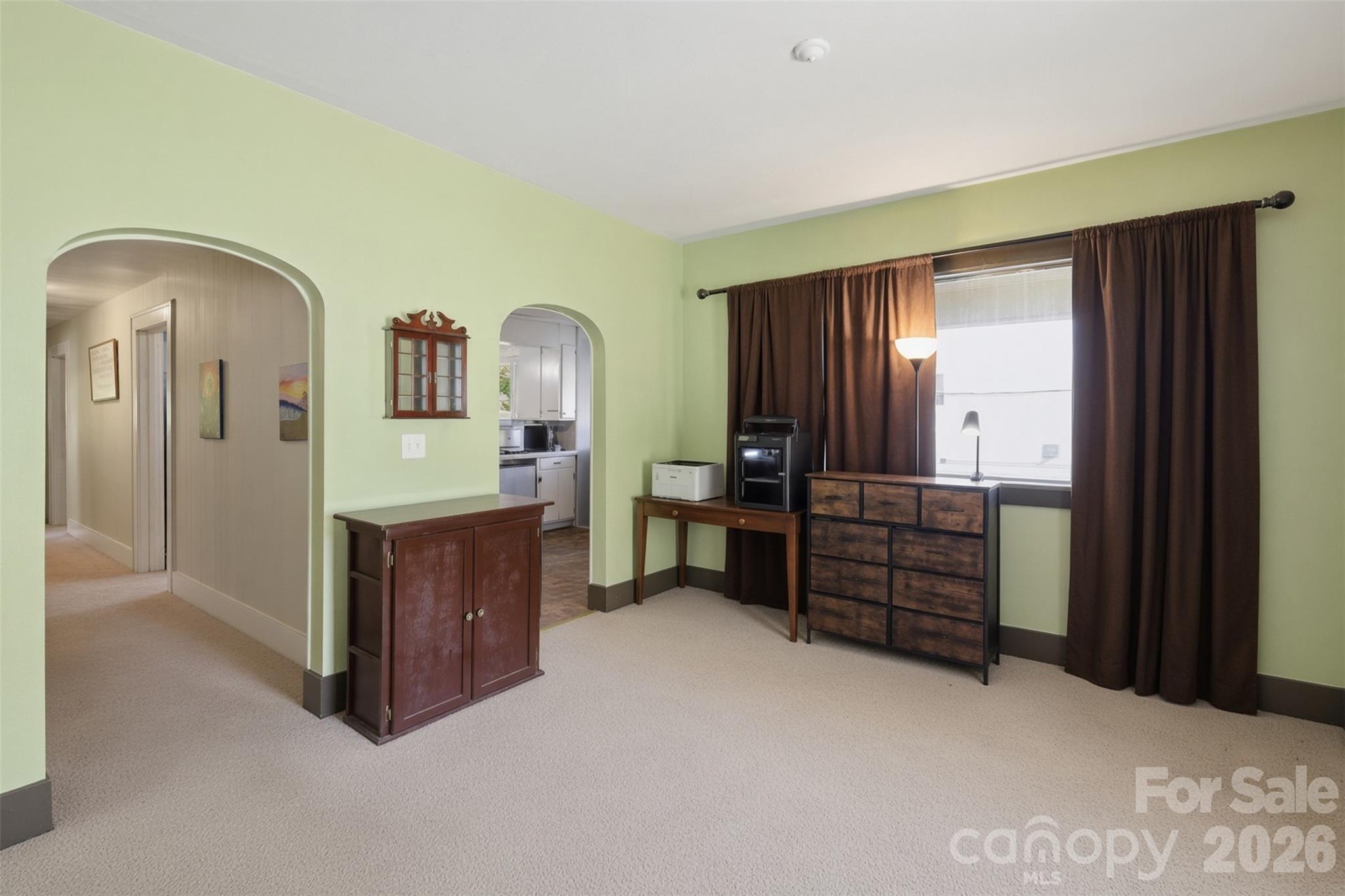 512 1st Street Property Photo 13