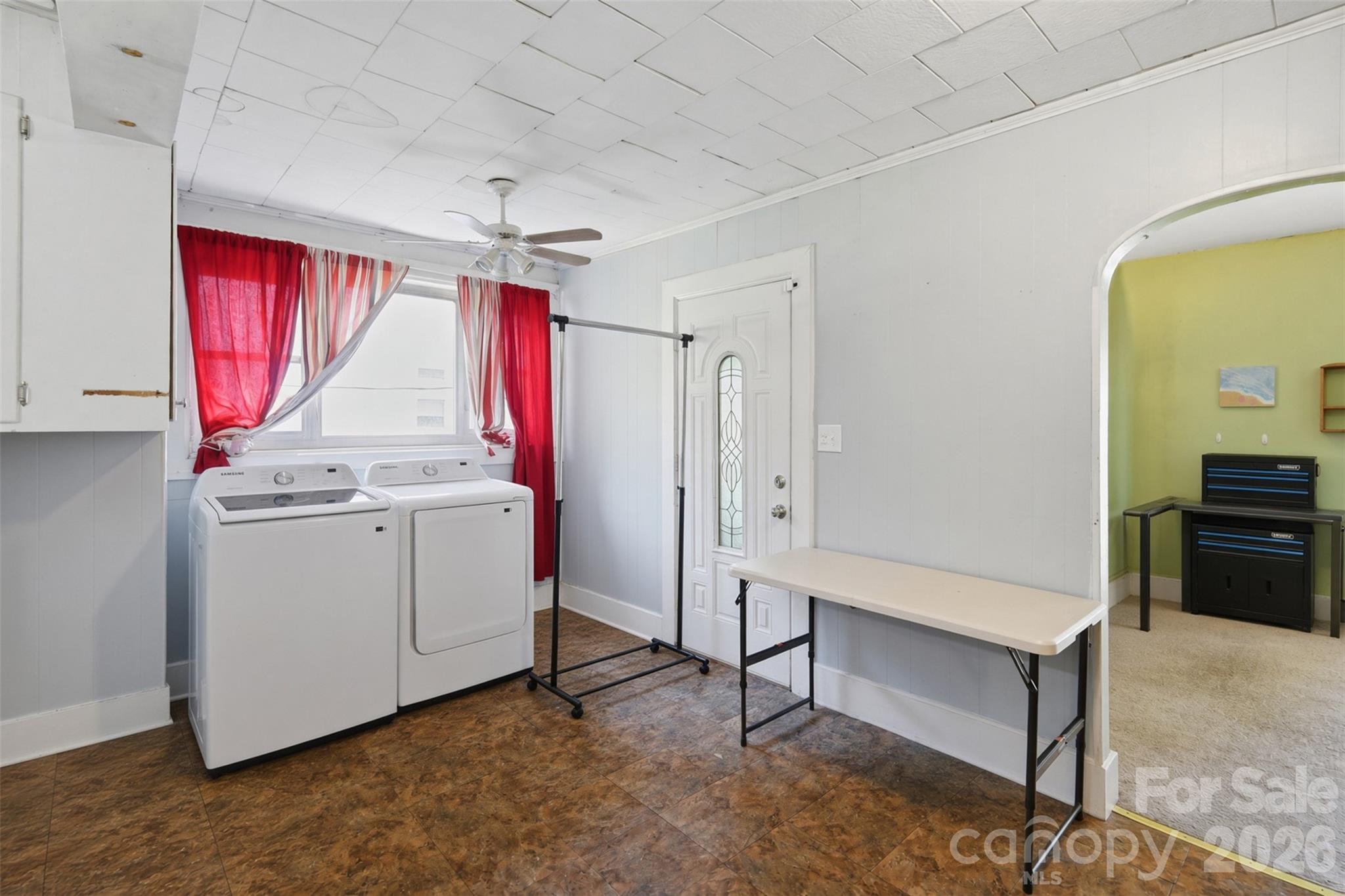 512 1st Street Property Photo 26