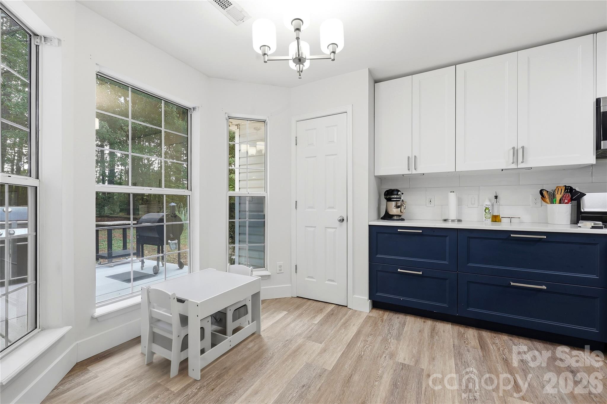 9123 Windknob Court Property Photo 11