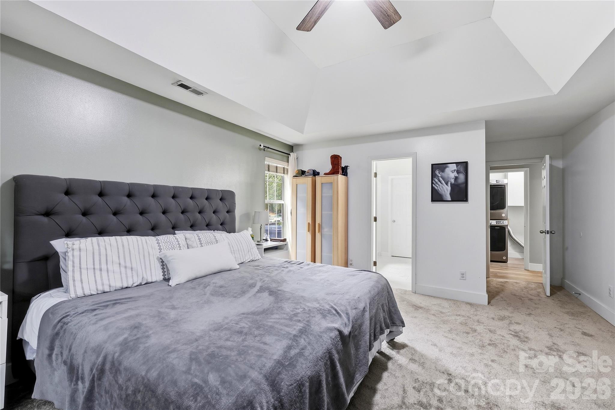 9123 Windknob Court Property Photo 14