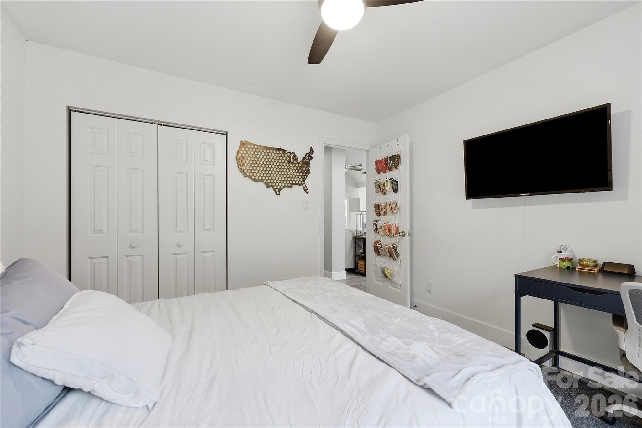 9123 Windknob Court Property Photo 18