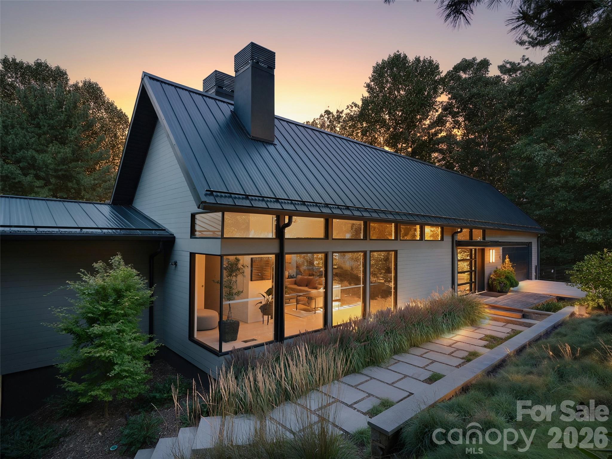 6 Waterside Drive Property Photo 1