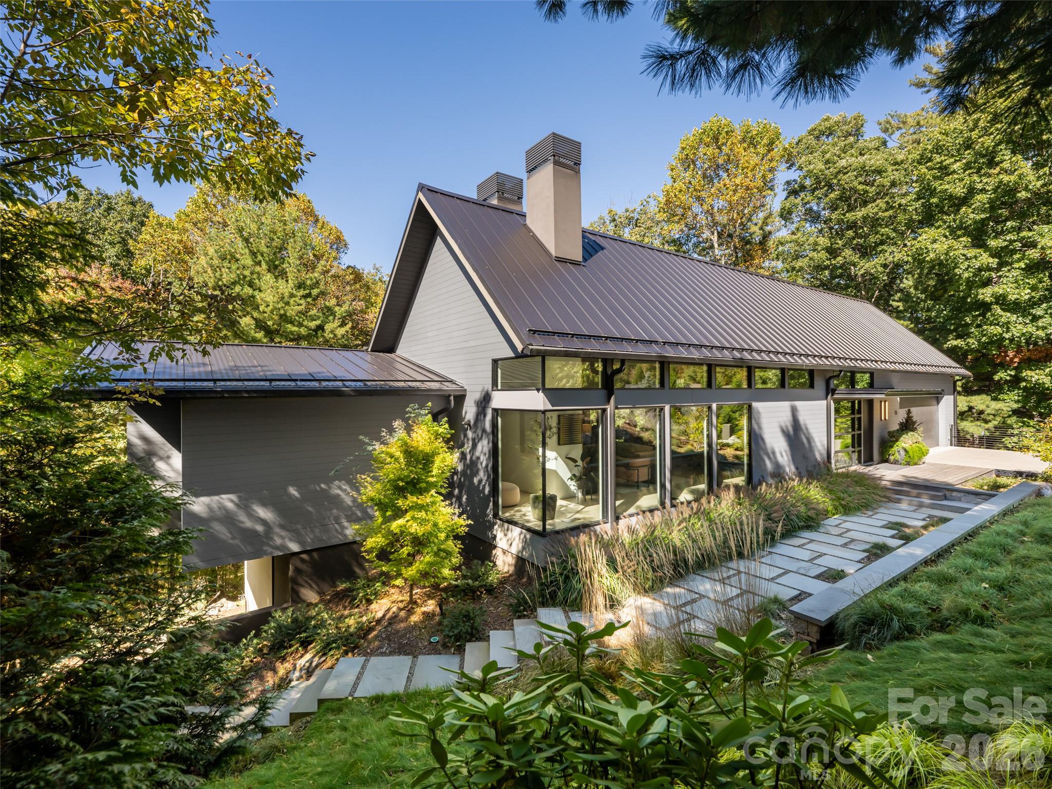 6 Waterside Drive Property Photo 1
