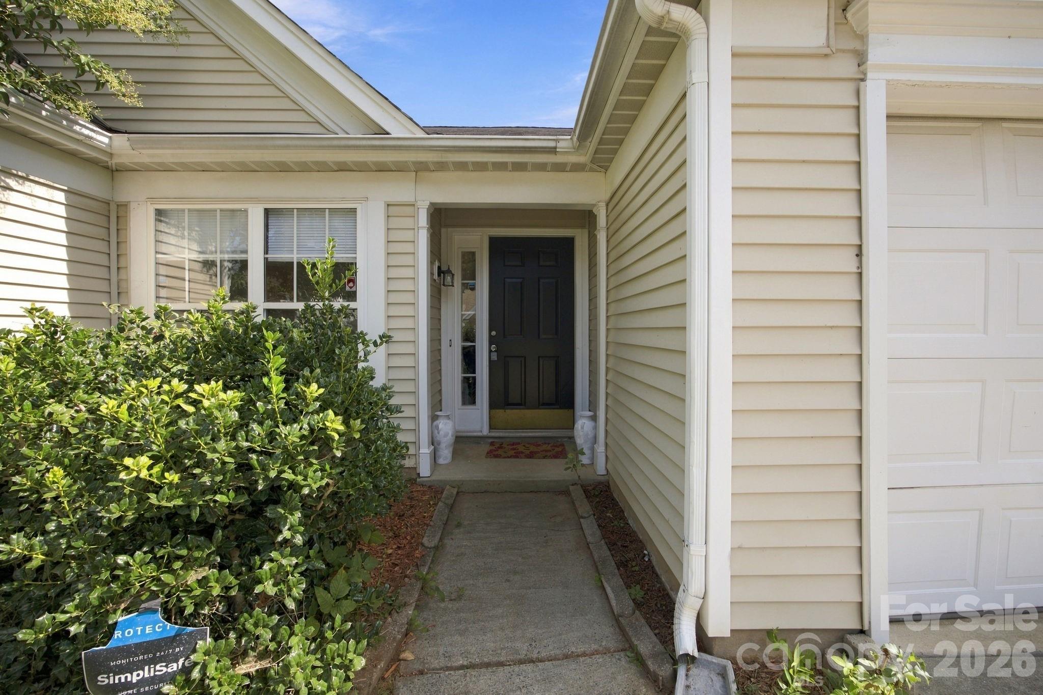 7422 Stone Mountain Court Property Photo 3