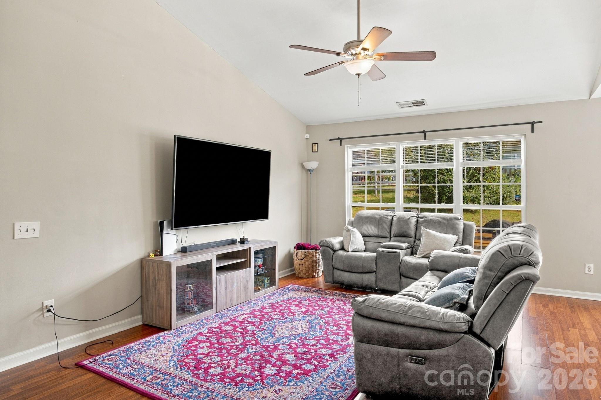 7422 Stone Mountain Court Property Photo 6