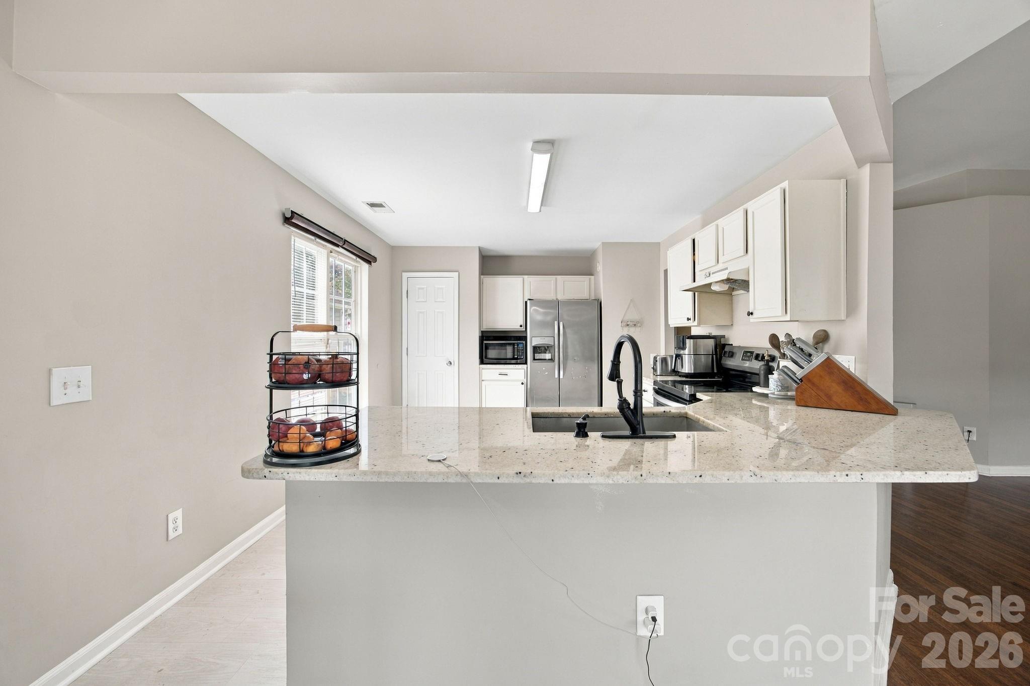 7422 Stone Mountain Court Property Photo 10