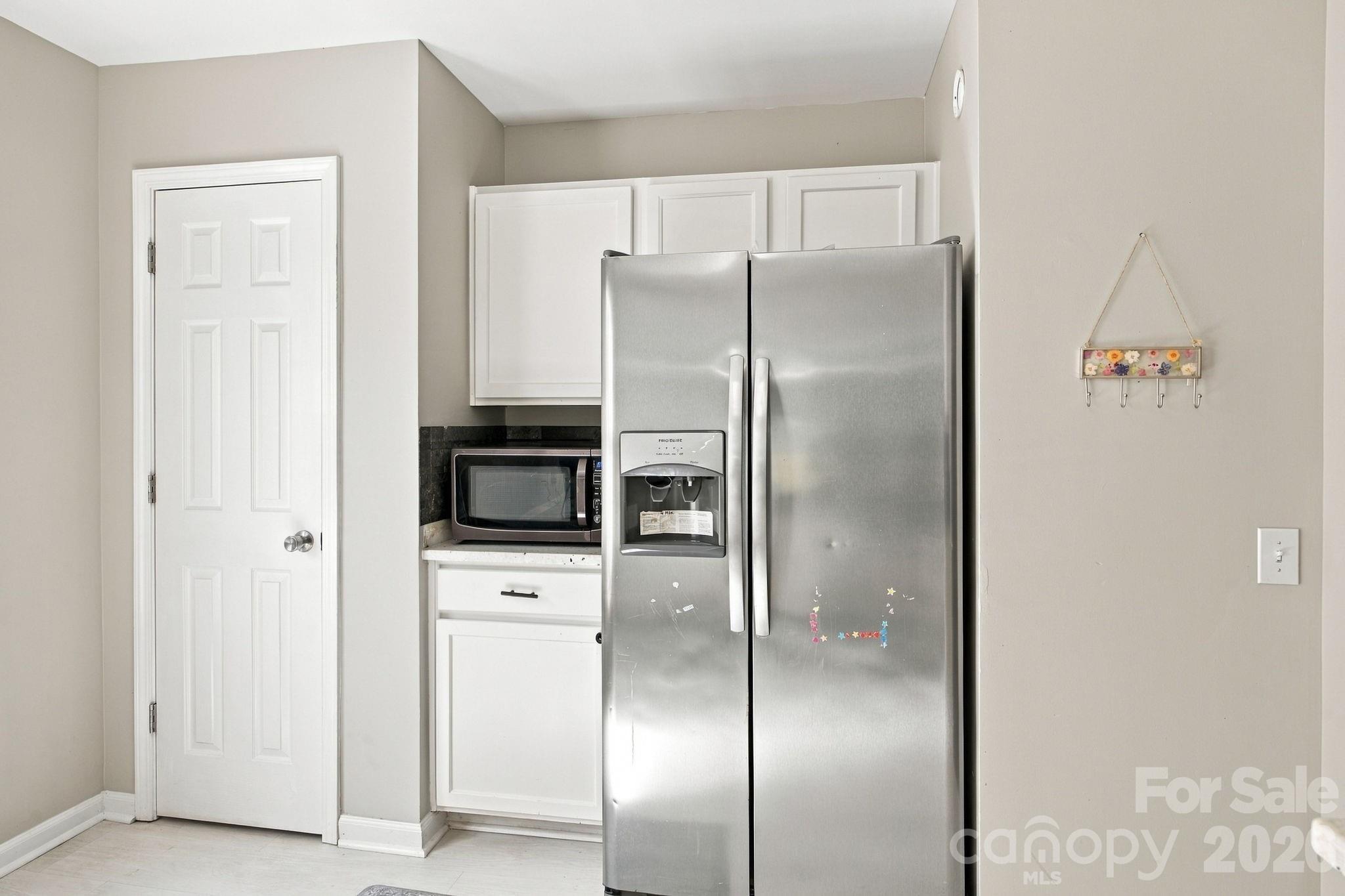 7422 Stone Mountain Court Property Photo 16