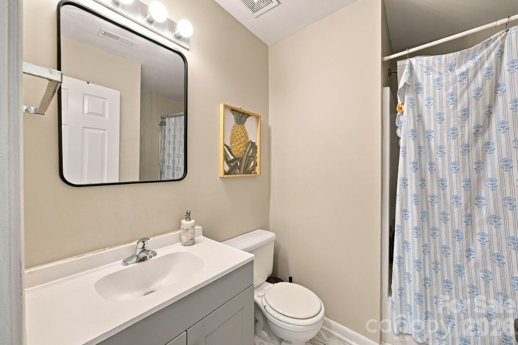 7422 Stone Mountain Court Property Photo 23
