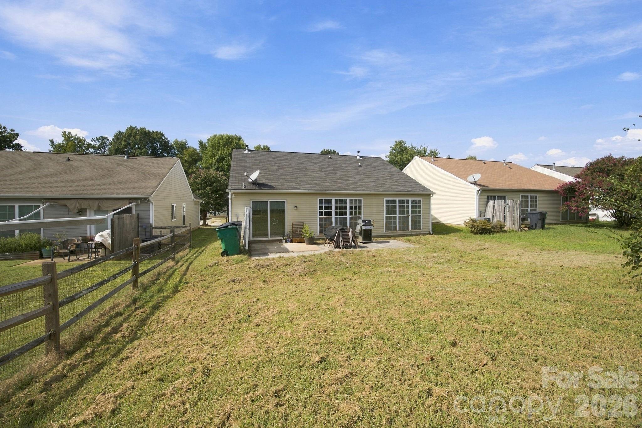 7422 Stone Mountain Court Property Photo 28
