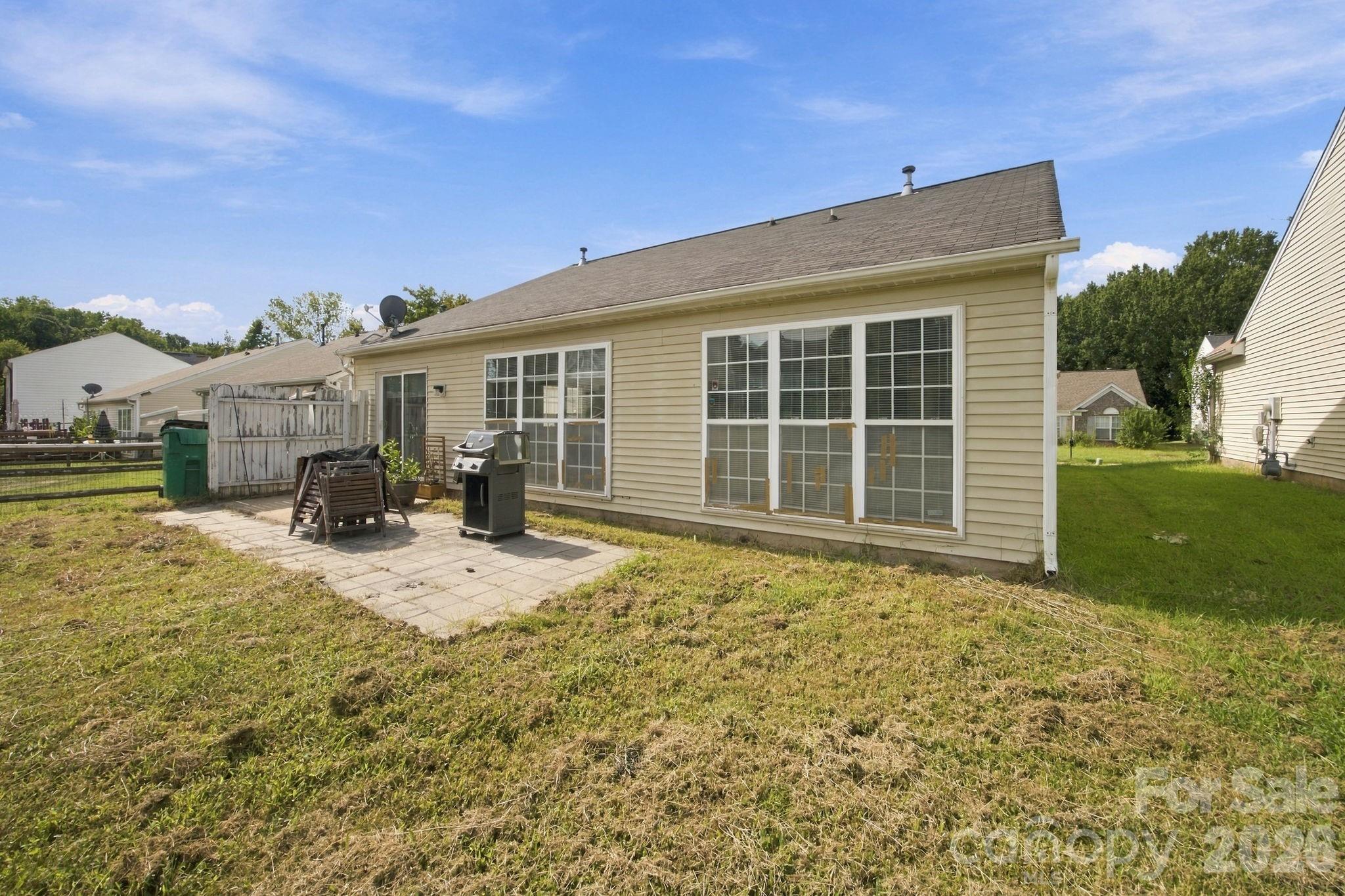 7422 Stone Mountain Court Property Photo 35